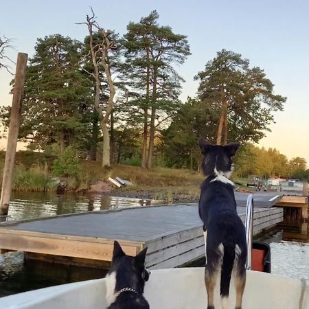 Sankt Anna Bed And Boat, Bed & Breakfast Bagian luar foto